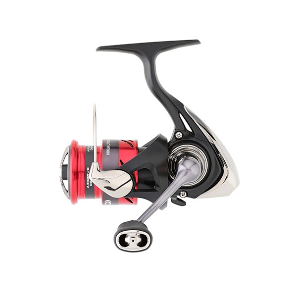 CARRETE DAIWA NINJA LT - 3000 C